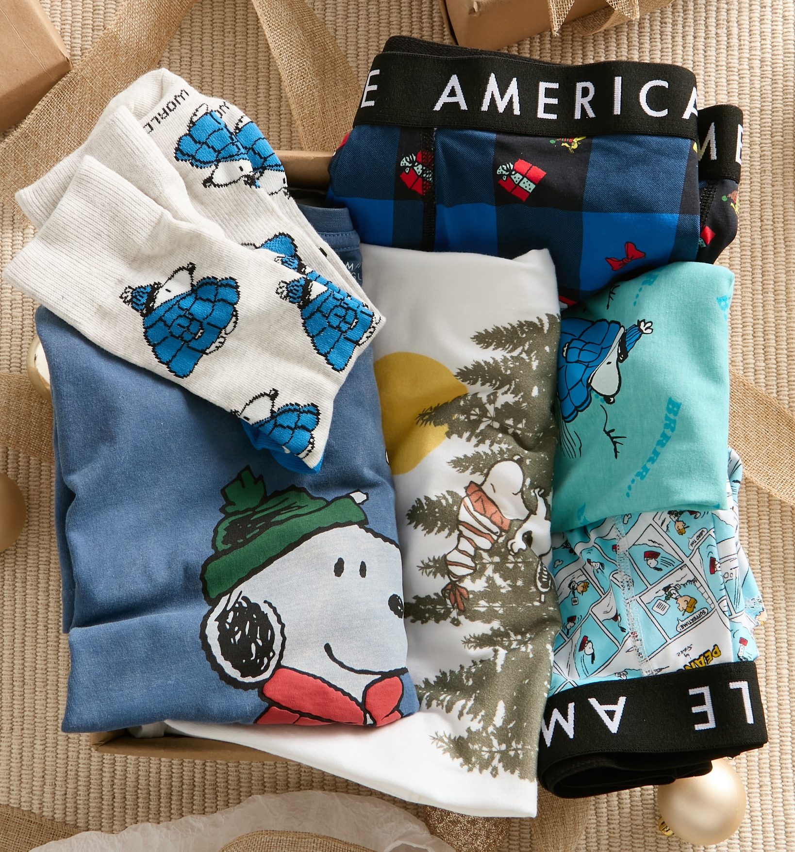 Holiday Favorites at American Eagle icon